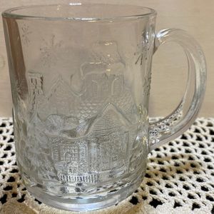Glass mug by Arcoroc France with winter cottage scene